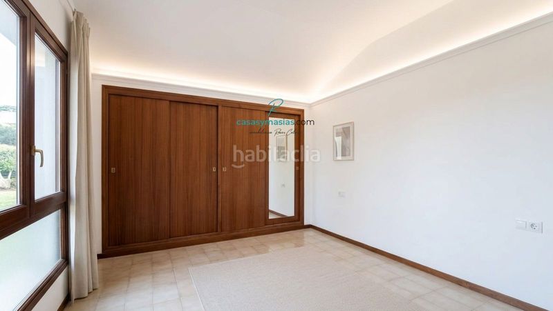 Foto 17f47760-8b4f-489d-844b-40da5e5104d7. Xalet amb calefacció aparcament a Cabanyes (Les)