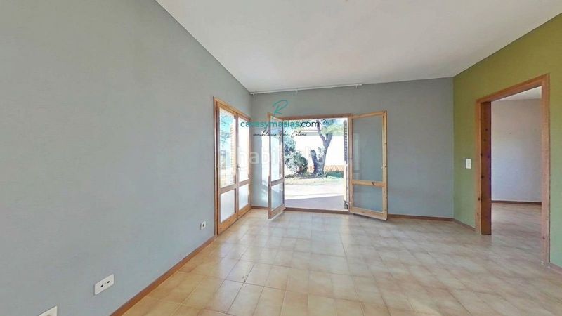 Foto 5665e286-6864-4421-98bd-599c8763b945. Xalet amb calefacció aparcament a Cabanyes (Les)