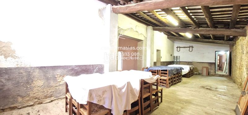 Foto ac29b9a8-232f-4aab-8115-c902c8310167. Masia a Avinyonet del Penedès