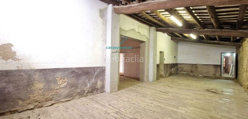 Foto f7763e33-bf7c-4f5a-a274-e83f122eaa1e. Masia a Avinyonet del Penedès