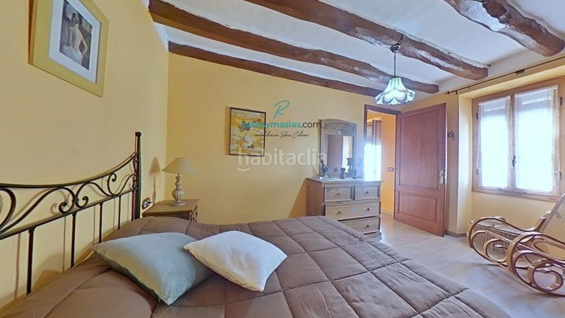 Foto eef10567-29ce-487d-b597-4528c1d99ea6. Casa amb calefacció a Torrelavit