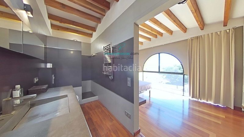 Foto d6875455-edcf-42d0-b9e9-e5a1018112c1. Masia amb calefacció aparcament piscina a Castellví de la Marca