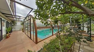 Chalet in Centre. Ideal para dos familias o para quienes buscan amplitud y confort