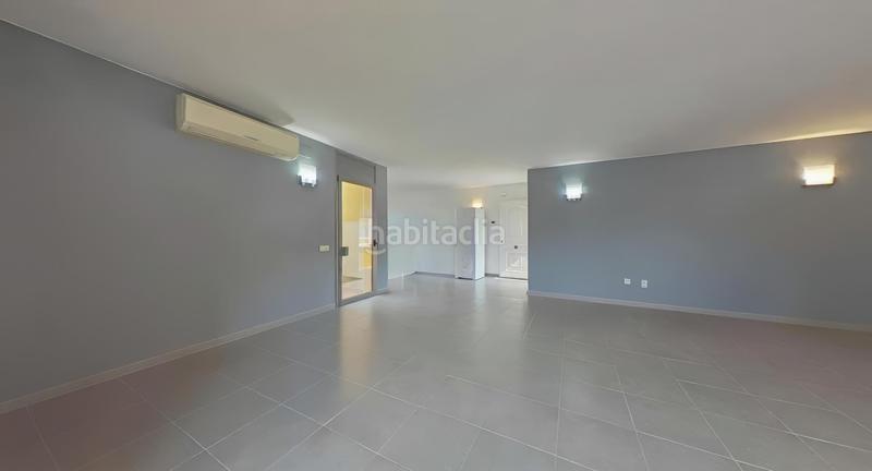Foto 1bba59a8-e7b5-408a-800d-8cc9fd19fbaf. Chalet buscas un hogar amplio, íntimo y con vistas espectaculares? con piscina y un gran garaje en Canyelles