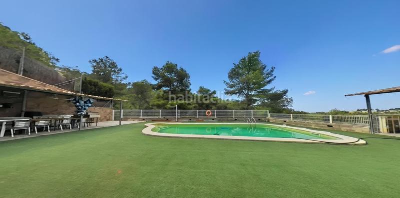 Foto 236a03d8-b977-4037-b763-4c8fc26ec833. Chalet buscas un hogar amplio, íntimo y con vistas espectaculares? con piscina y un gran garaje en Canyelles