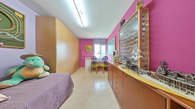 Foto 6a215067-f7de-47c1-bb84-de6a549d001d. Chalet buscas un hogar amplio, íntimo y con vistas espectaculares? con piscina y un gran garaje en Canyelles