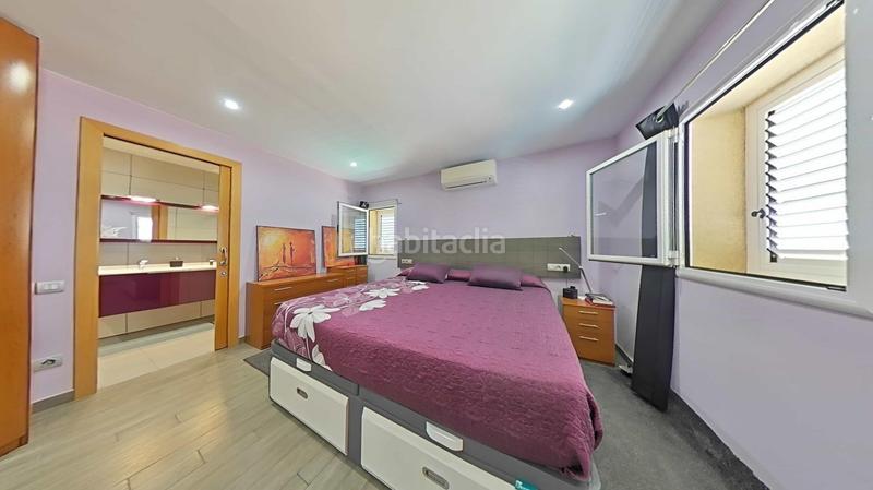 Foto c71eb5b6-b4eb-46bb-b6a9-05cbc5e79a9e. Chalet buscas un hogar amplio, íntimo y con vistas espectaculares? con piscina y un gran garaje en Canyelles