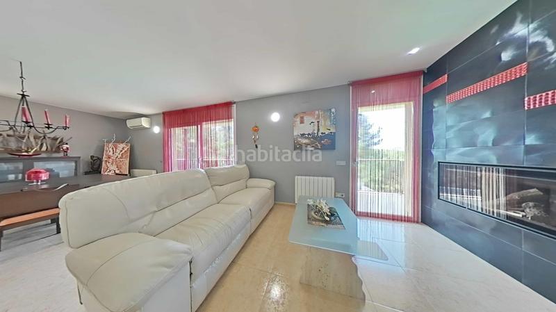 Foto d3ff8aba-f942-437b-ab9d-356d611d7e91. Chalet buscas un hogar amplio, íntimo y con vistas espectaculares? con piscina y un gran garaje en Canyelles