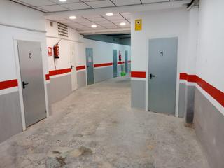 Locale commerciale  Venta de baños - cl canal. Negocio de trasteros en venta de baños