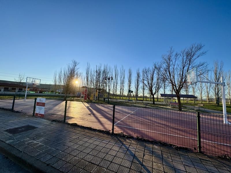 Foto 475ff763-6c8c-4ce3-a766-323f10810592. Terreno residencial parcela en venta en Grijota