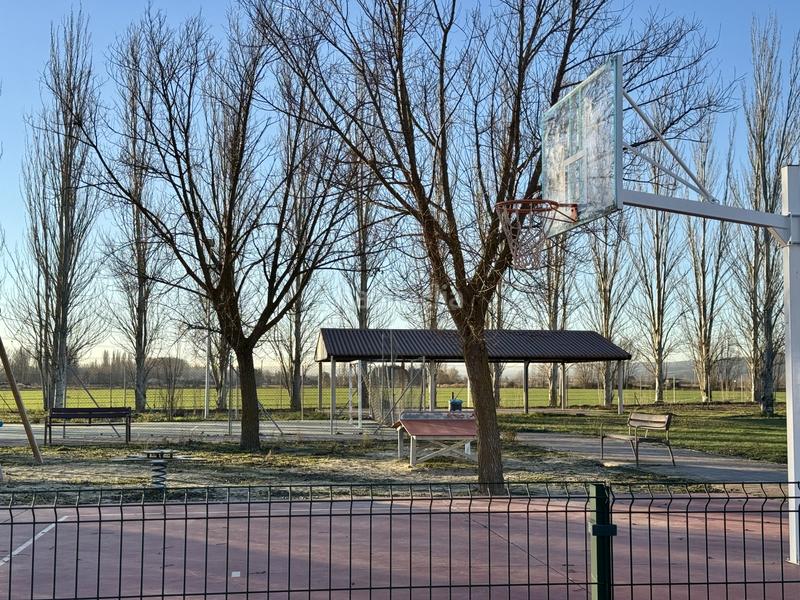 Foto 503fb346-d5b8-4cb5-aa9f-ffc57c07aa98. Terreno residencial parcela en venta en Grijota