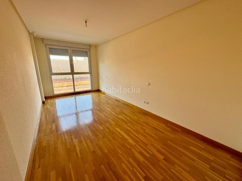Foto b82eceea-4377-4322-9987-620f50c366c3. Appartement avec chauffage parking dans Centro Palencia