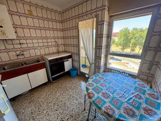 Pis  Palencia - cl juan bravo. 127969 gran oportunidad! piso de 4 dormitorios a reformar cerca