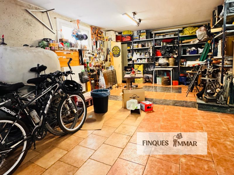 Foto 19311db2-89d2-4bab-b0d2-320d4f9da2d9. Casa amb xemeneia calefacció aparcament piscina a Sils