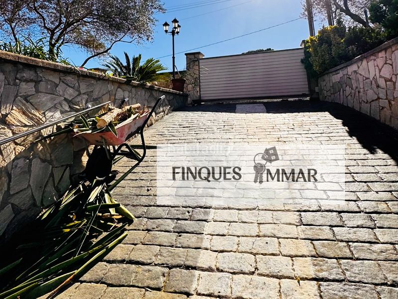 Foto 8e76491b-cfa1-406b-b3c5-3e5d03fe3438. Casa amb xemeneia calefacció aparcament piscina a Sils