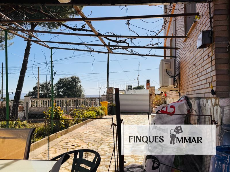 Foto af7a816a-7429-4f20-bcff-bd64ec50619f. Casa amb xemeneia calefacció aparcament piscina a Sils