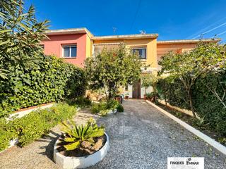 Maison jumelée à Carrer Riells
