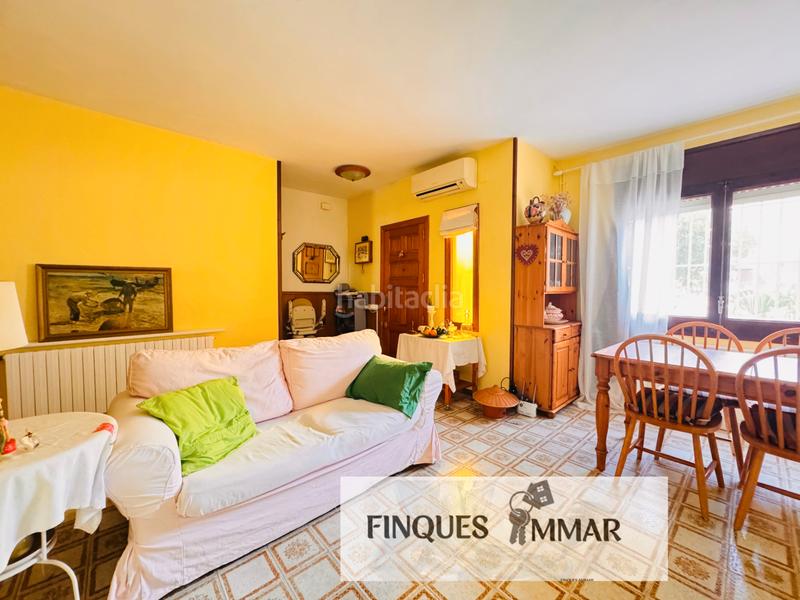 Foto c677dfd5-18fe-48cb-bd8d-14d77742d6f4. Casa adosada acogedora casa adosada de dos plantas en Riells i Viabrea