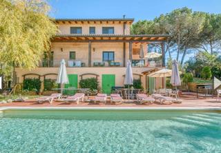 Haus in Sils. Casa o chalet con piscina en carrer lleopard,  sils