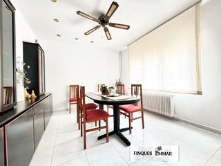 Maison jumelée  Carrer serrabou. Casa adossada impecable i lluminosa al centre de breda – 4 habit