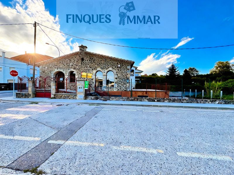 Foto d45370be-3a44-4100-b501-e98782f0d617. Casa a Planes d´Hostoles (Les)