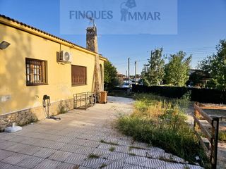 Chalet in Sils. Chalet en vallcanera