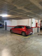 Aparcament cotxe a Carrer de sant ferran 28. Parking sant ferran 28
