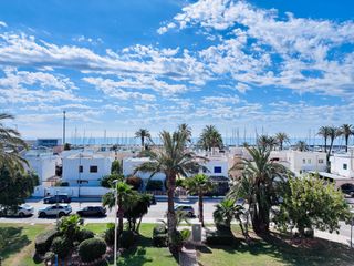 Piso  Avinguda neptuno. Apartamento en primera linea de playa listo para entrar a vivir!