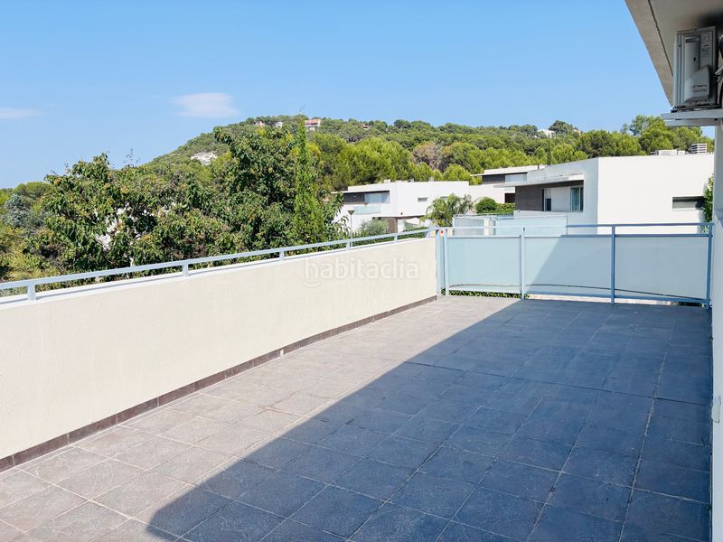 Foto 158a6191-8487-4a5a-b221-05ae7f964a01. Casa aparellada amb calefacció aparcament piscina a Chiva