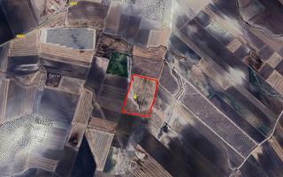 Propriété à Paradas. Finca lindera con parques fotovoltaicos