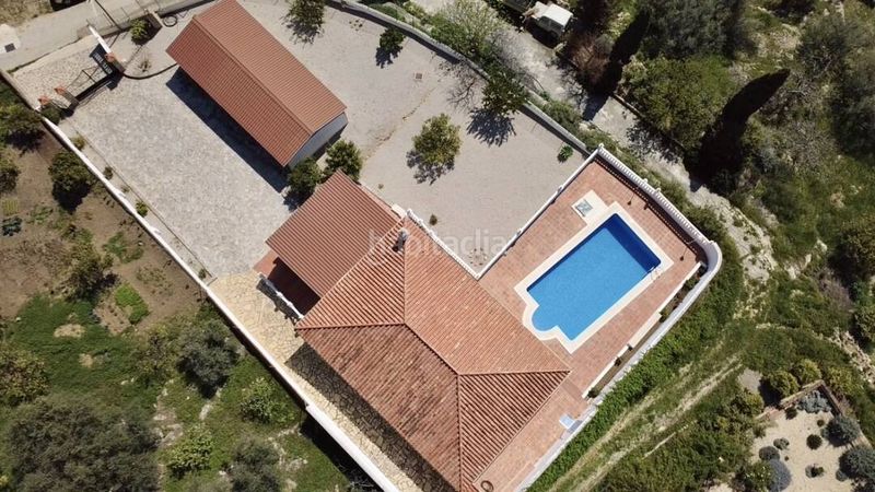 Foto fd094ca5-e9fa-42df-a058-33b567650de3. Pis a calle las monjas 70 a Periana