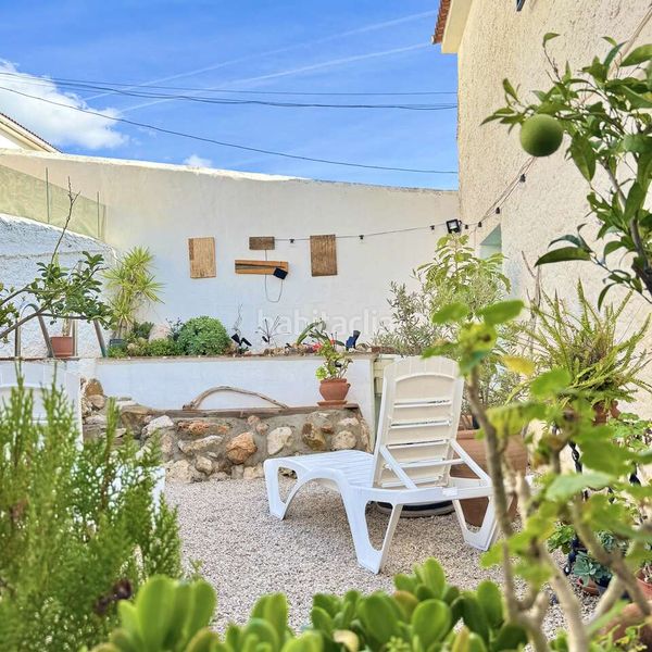 Foto 732aa15b-66be-4935-ba3e-e276a6b06fe8. Casa amb piscina a Periana