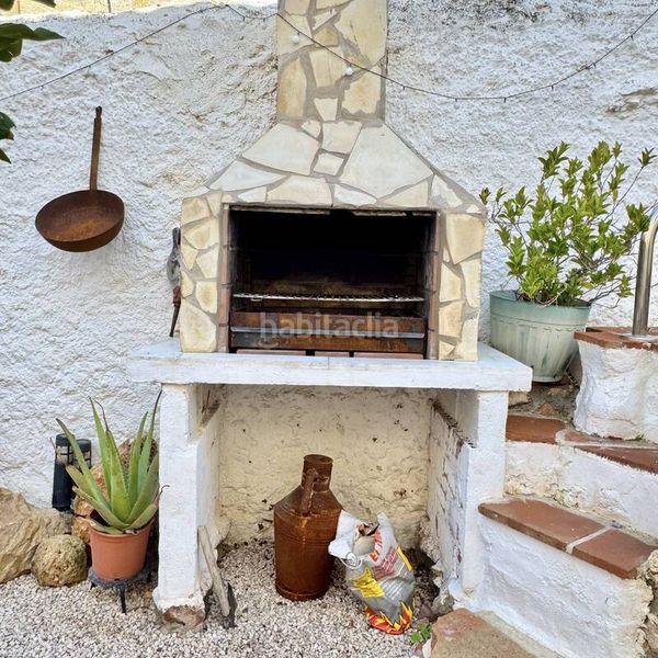 Foto 7e88e6ef-619d-4afe-aabc-b5199039bc9f. Casa amb piscina a Periana