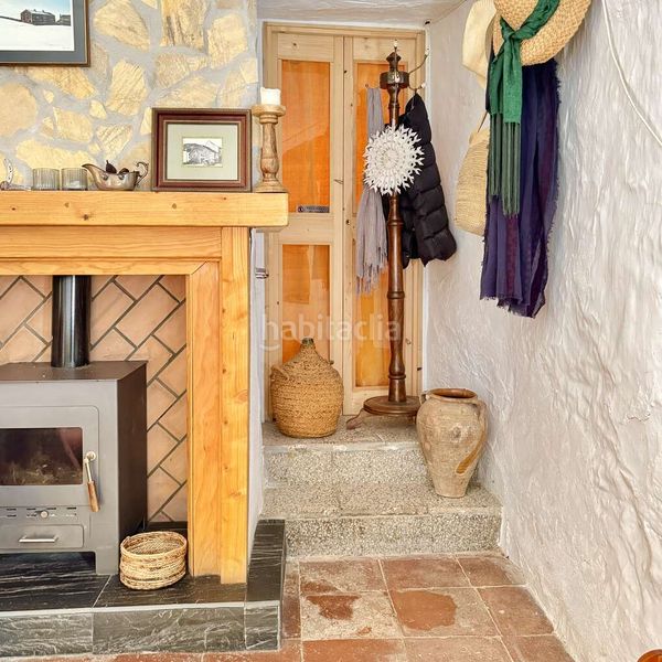 Foto 806ed2ff-6308-4796-8734-8bb61814a185. Casa amb piscina a Periana