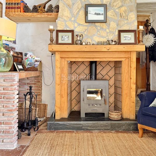 Foto d55bc3ad-274b-4436-a1e2-5d31986a0a41. Casa amb piscina a Periana