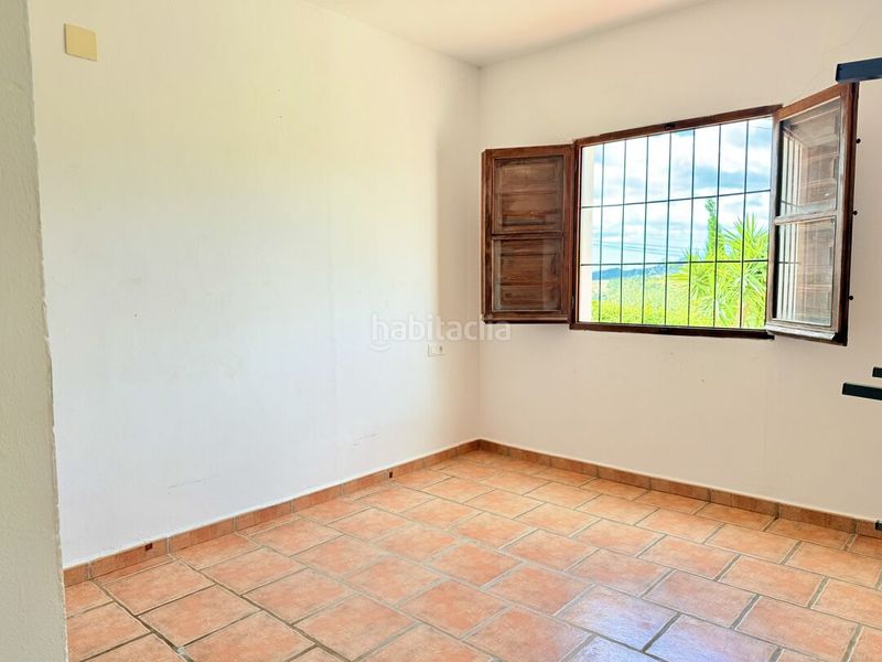 Foto 340140ad-ee54-401c-9786-b00993fd4a9e. Casa a calle el regao 2 a Periana