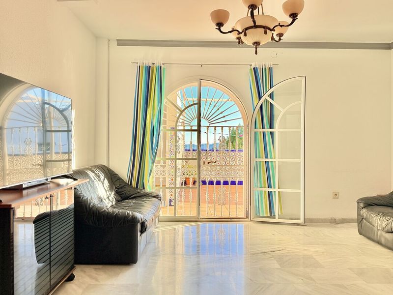 Foto ca27d85b-daf0-4d1a-84d0-c46d939789a2. Casa amb aparcament a Periana