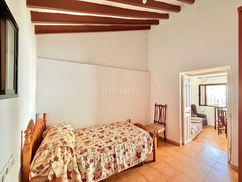 Foto 27c06fb6-aa1a-4436-b316-7950515f2ef9. Casa en calle cerco 1 en Periana