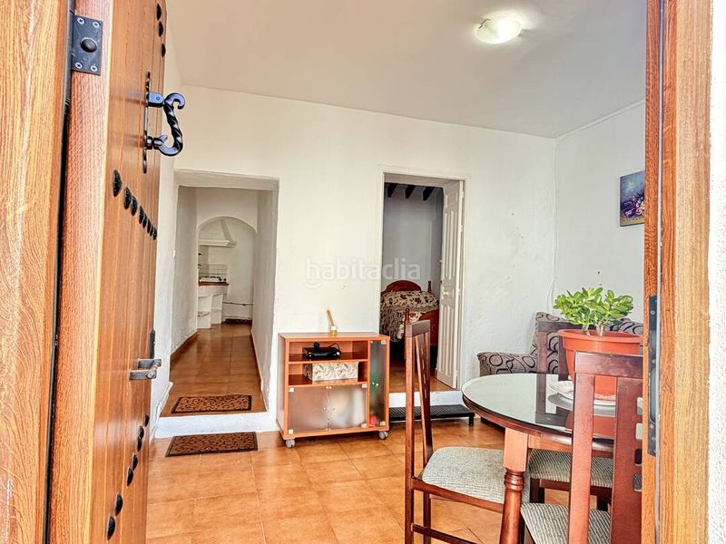 Foto 3d1f87b3-440d-4da2-9c8f-39fe604770ed. Casa en calle cerco 1 en Periana