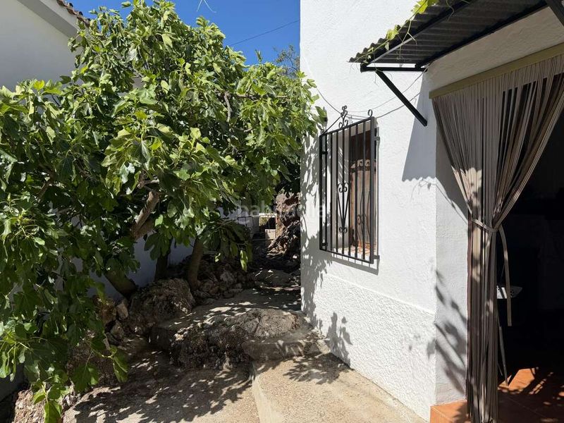 Foto e676538c-e713-4bce-b4f8-a84a457b3a6e. Casa a Periana