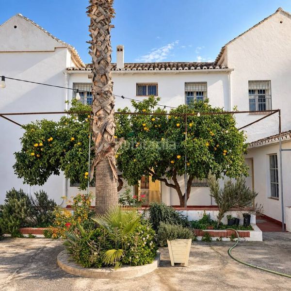 Foto 57fd5cd2-6bf0-4cda-b25b-3e71f54b7905. Maison dans calle sevilla 1 dans Periana