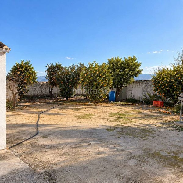 Foto ea5c0963-19be-4cf2-813d-6cb2a49a9804. Maison dans calle sevilla 1 dans Periana