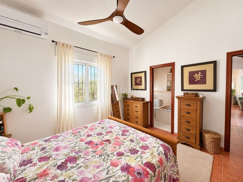 Foto 473661d4-be74-4797-be49-6b7a5b74ecde. Maison dans calle ruisenor 1 dans Periana
