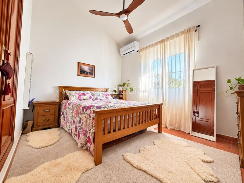 Foto d27a2551-1748-4016-8747-b3dcd06a129c. Maison dans calle ruisenor 1 dans Periana