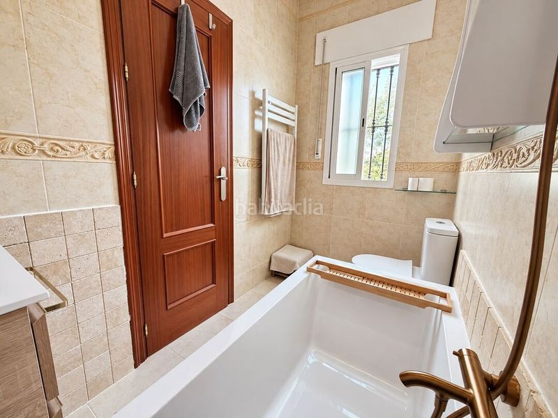 Foto d28c3c94-1374-4638-91b8-b8a352b94294. Maison dans calle ruisenor 1 dans Periana