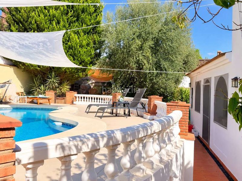 Foto e7c3702f-1334-4978-861a-ed7ef6a8bfe0. Maison dans calle ruisenor 1 dans Periana
