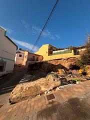 Terreny residencial a Calle ramón y cajal 15. Solar urbanizable en venta