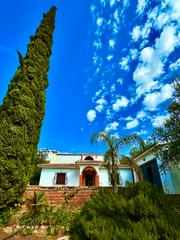 Casa  Camino de vilo a mondron. Casa rústica con parcela