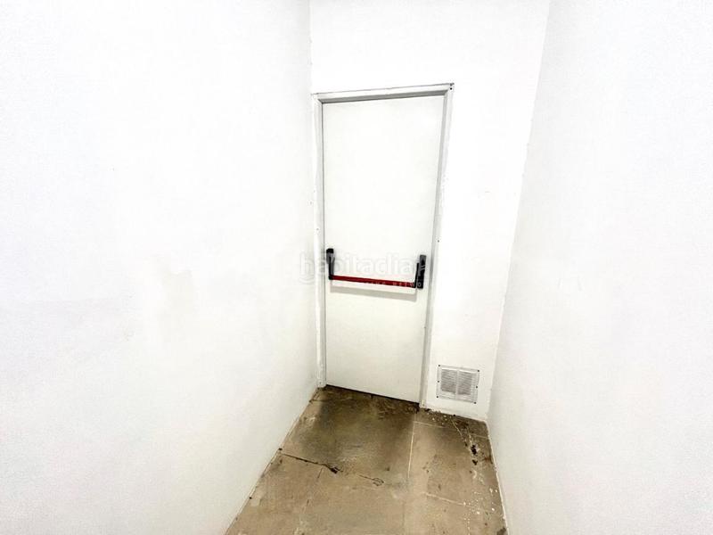 Foto 5f0e8fd3-41d9-4dac-b38e-7c45a73bf5a0. Local comercial tienda en venta en Centro Fuenlabrada