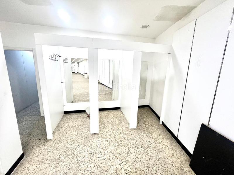 Foto 885b1ea7-5779-4ea8-b2fe-5159a94ecdf4. Local comercial tienda en venta en Centro Fuenlabrada